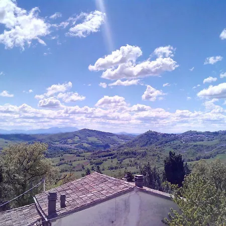 Il Poggio Bed and Breakfast *